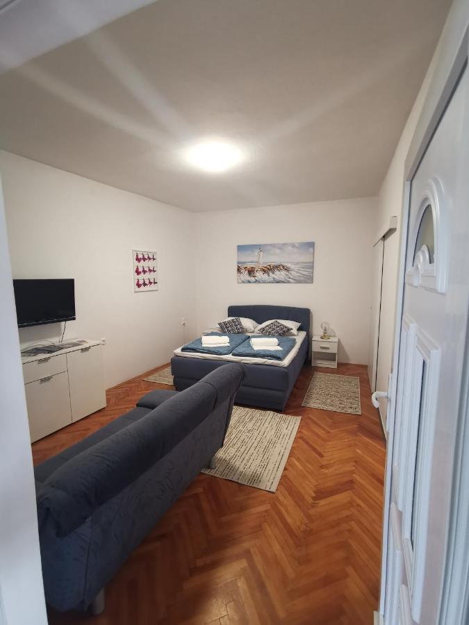 Apartment Dario Novi Vinodolski Buitenkant foto