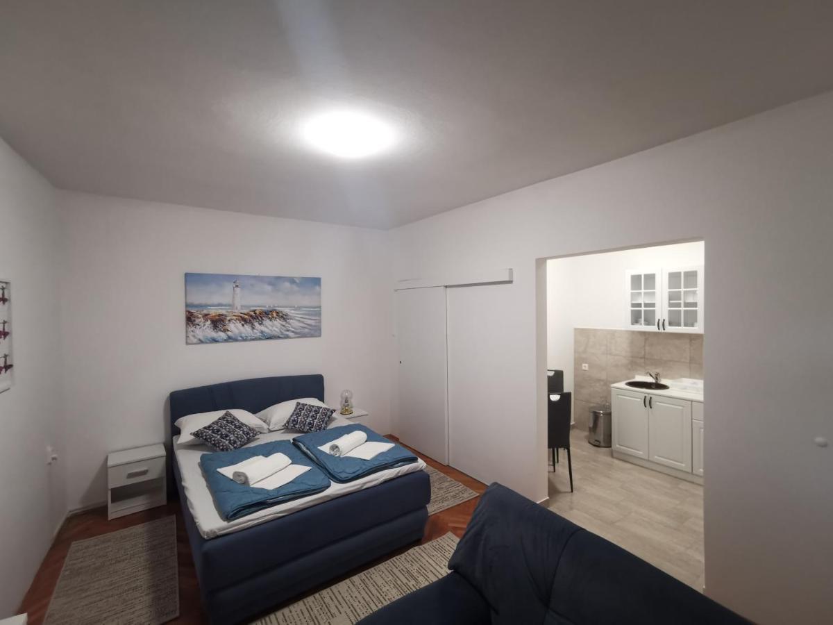 Apartment Dario Novi Vinodolski Buitenkant foto